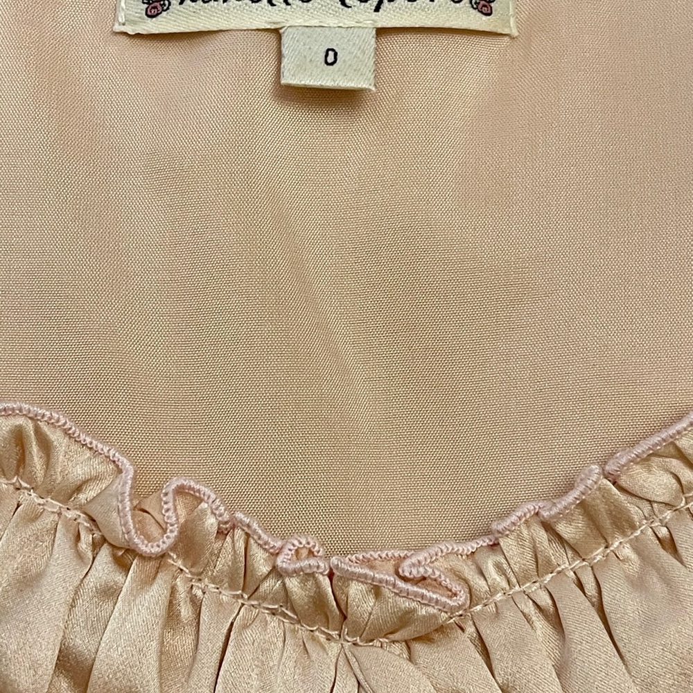 Nanette Lepore 100% Silk Satin blouse top. Looks stunning. - Picture 6 of 9